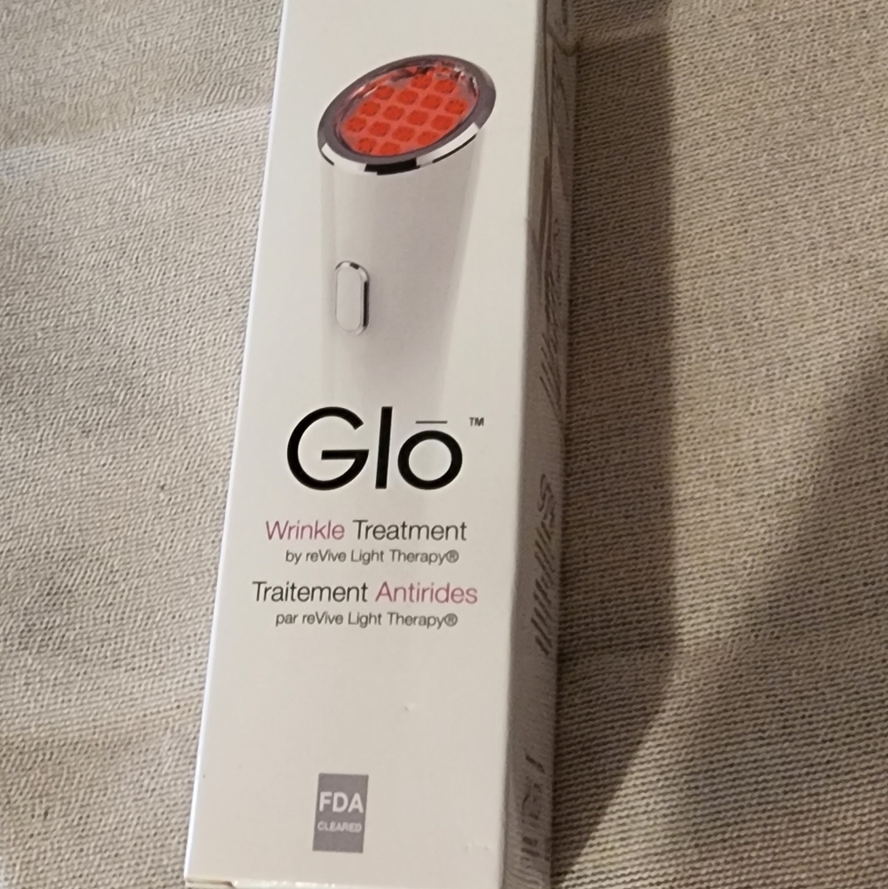 Glō  evive light therapy